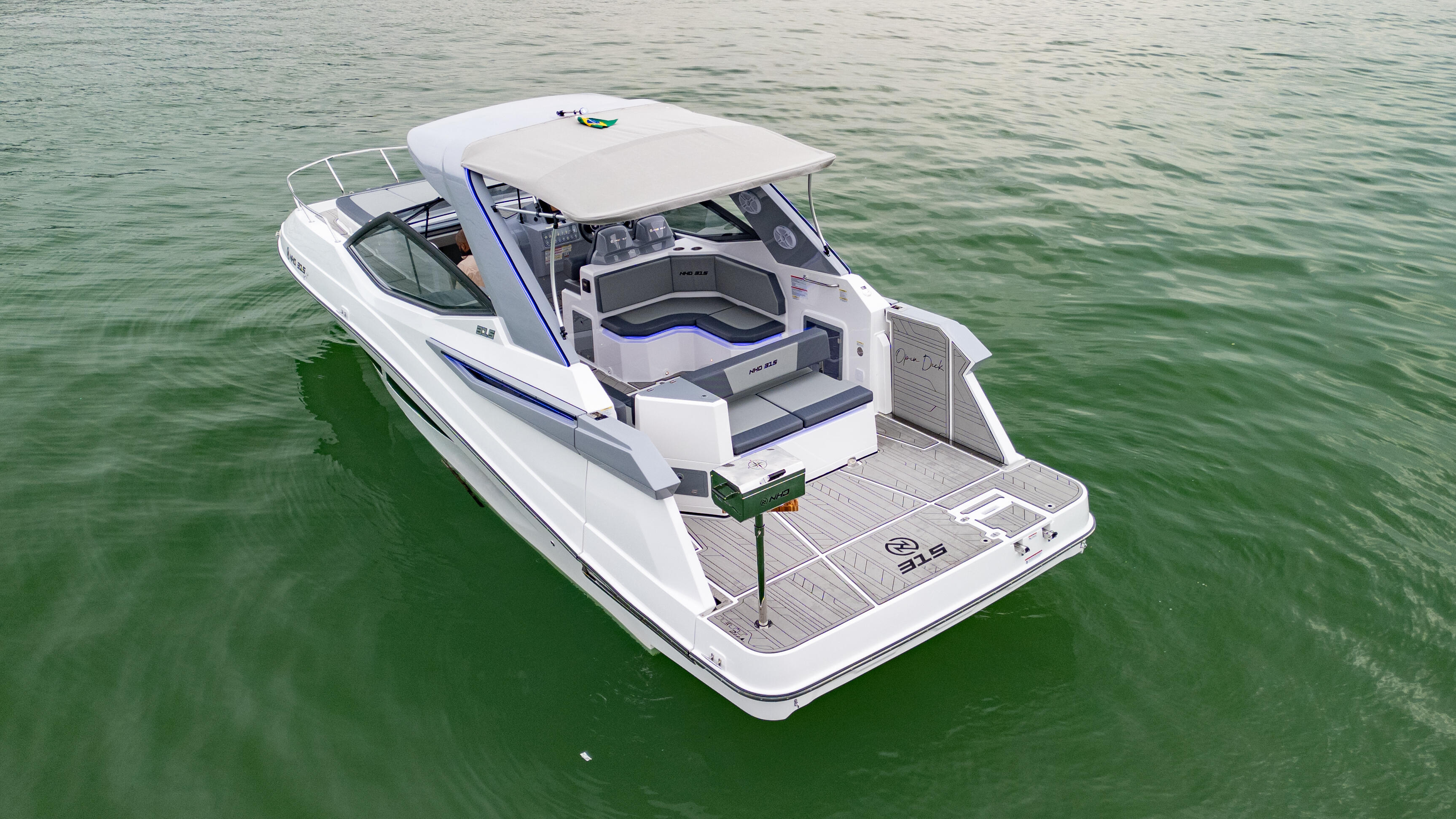 NHD 315 Open Deck: lançamento que une conforto e navegabilidade